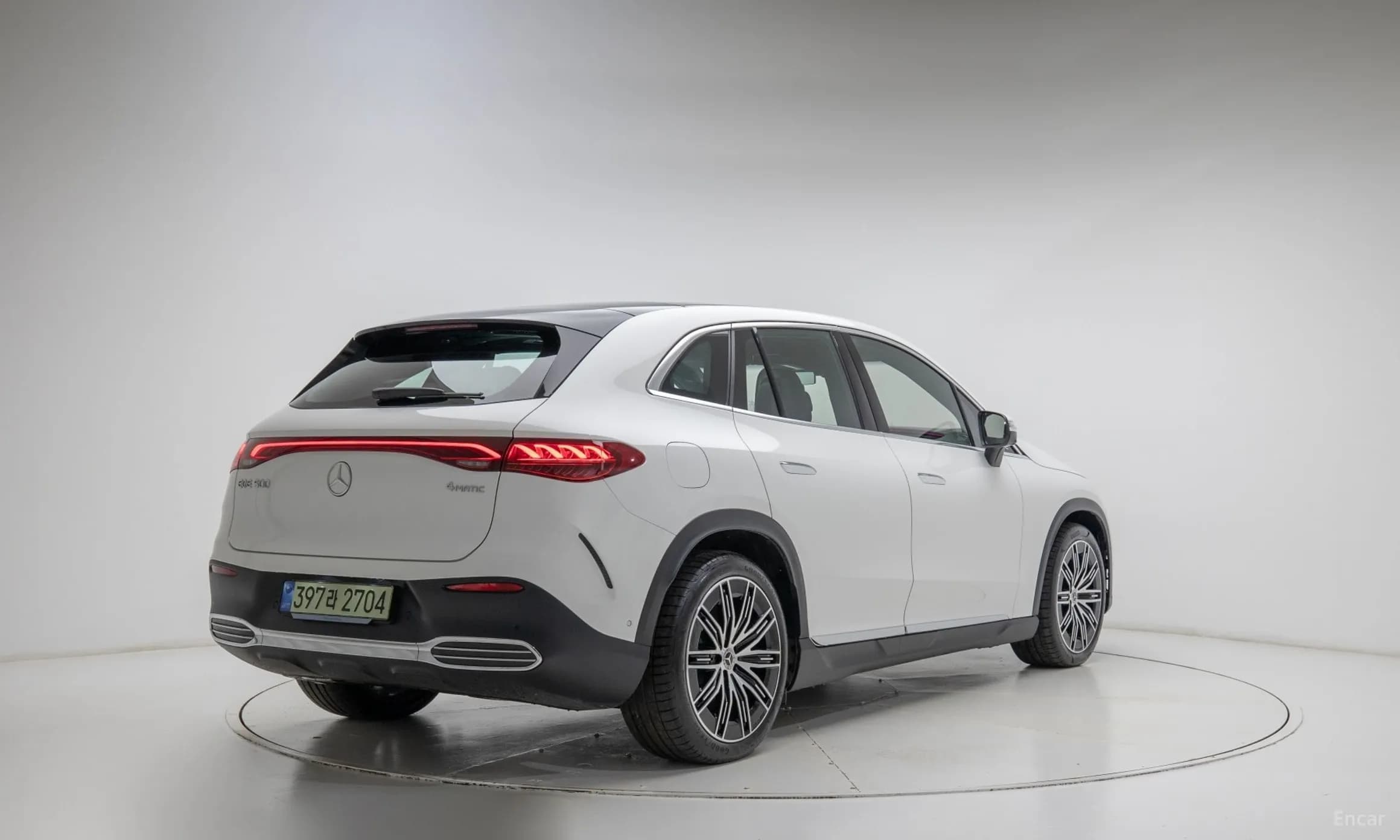 EQE SUV X294