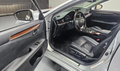 New ES300h