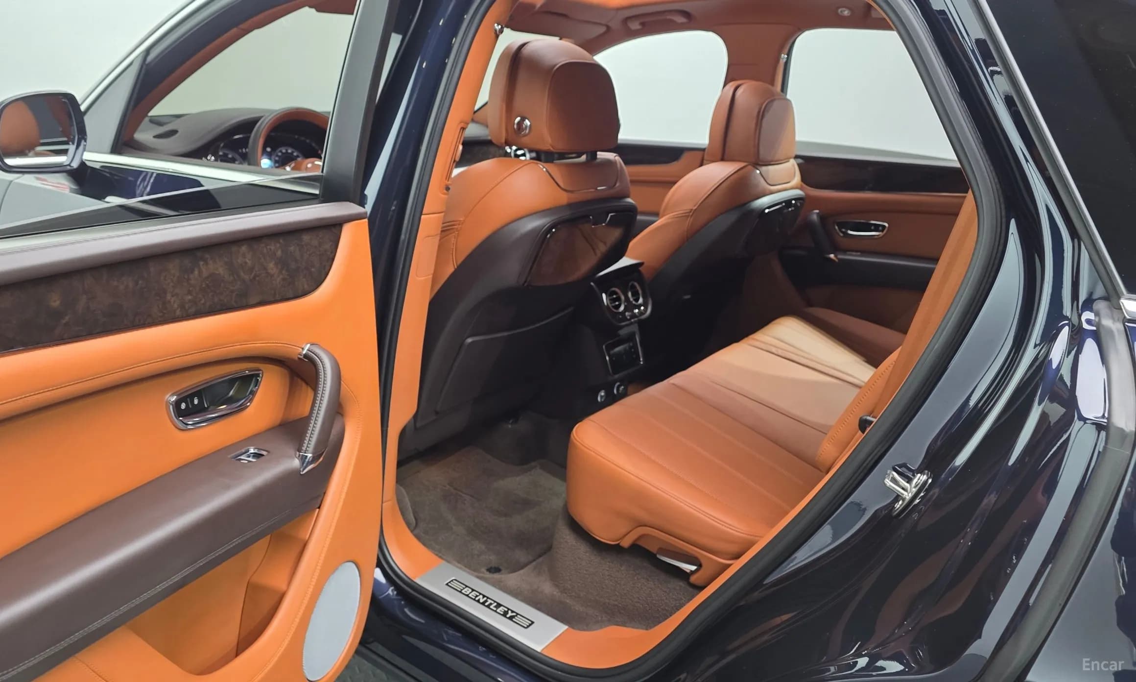 Bentayga