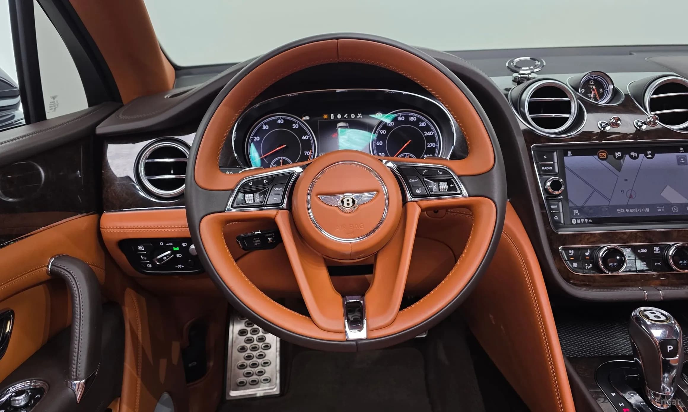 Bentayga