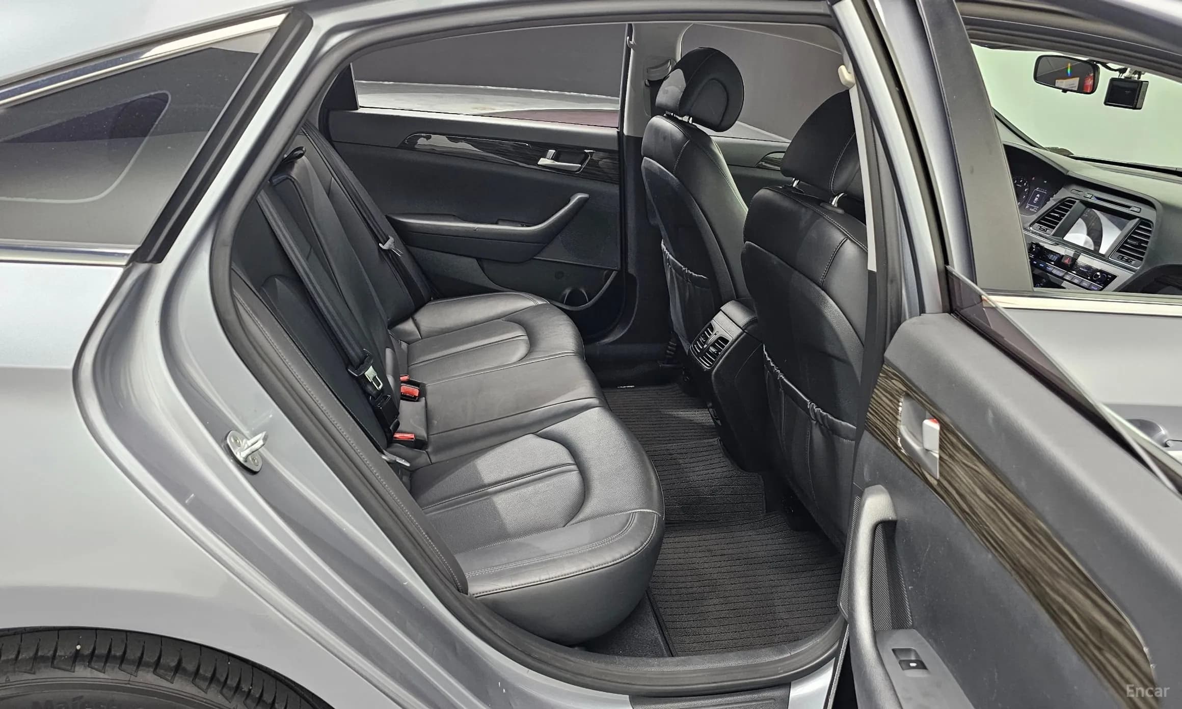 LF Sonata