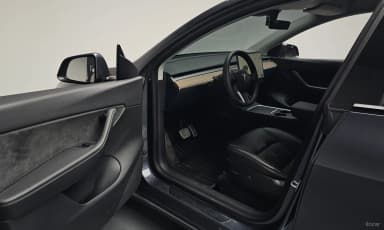 Model Y