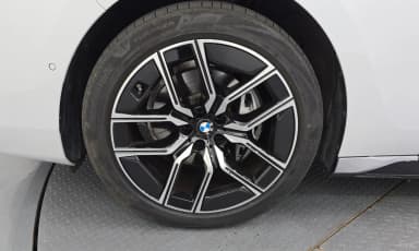 7 Series (G70)