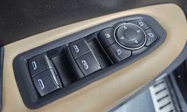 XT5