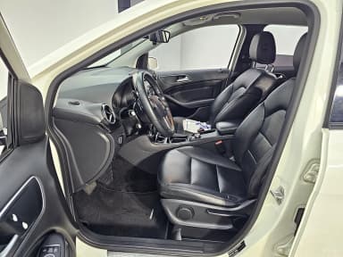 B-Class W246