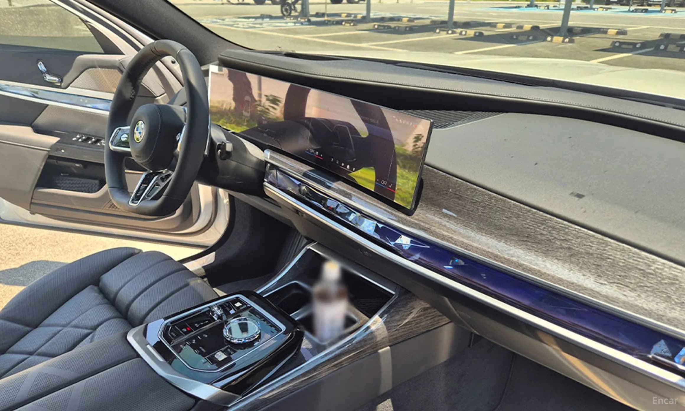 7 Series (G70)