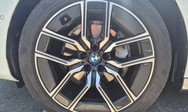 7 Series (G70)