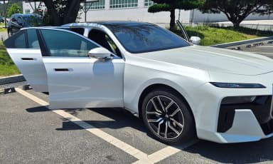 7 Series (G70)