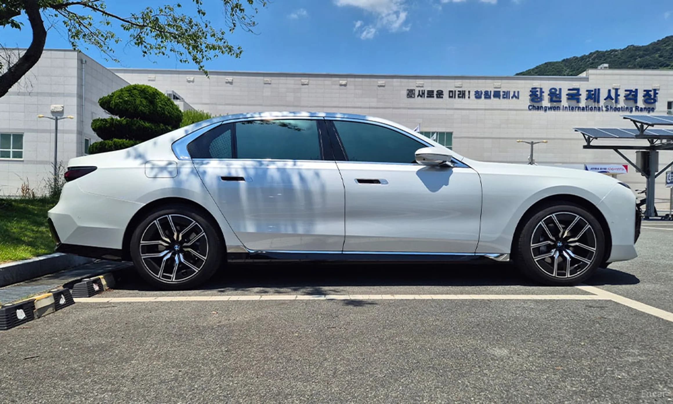 7 Series (G70)