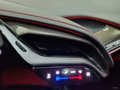 SF90 Spyder