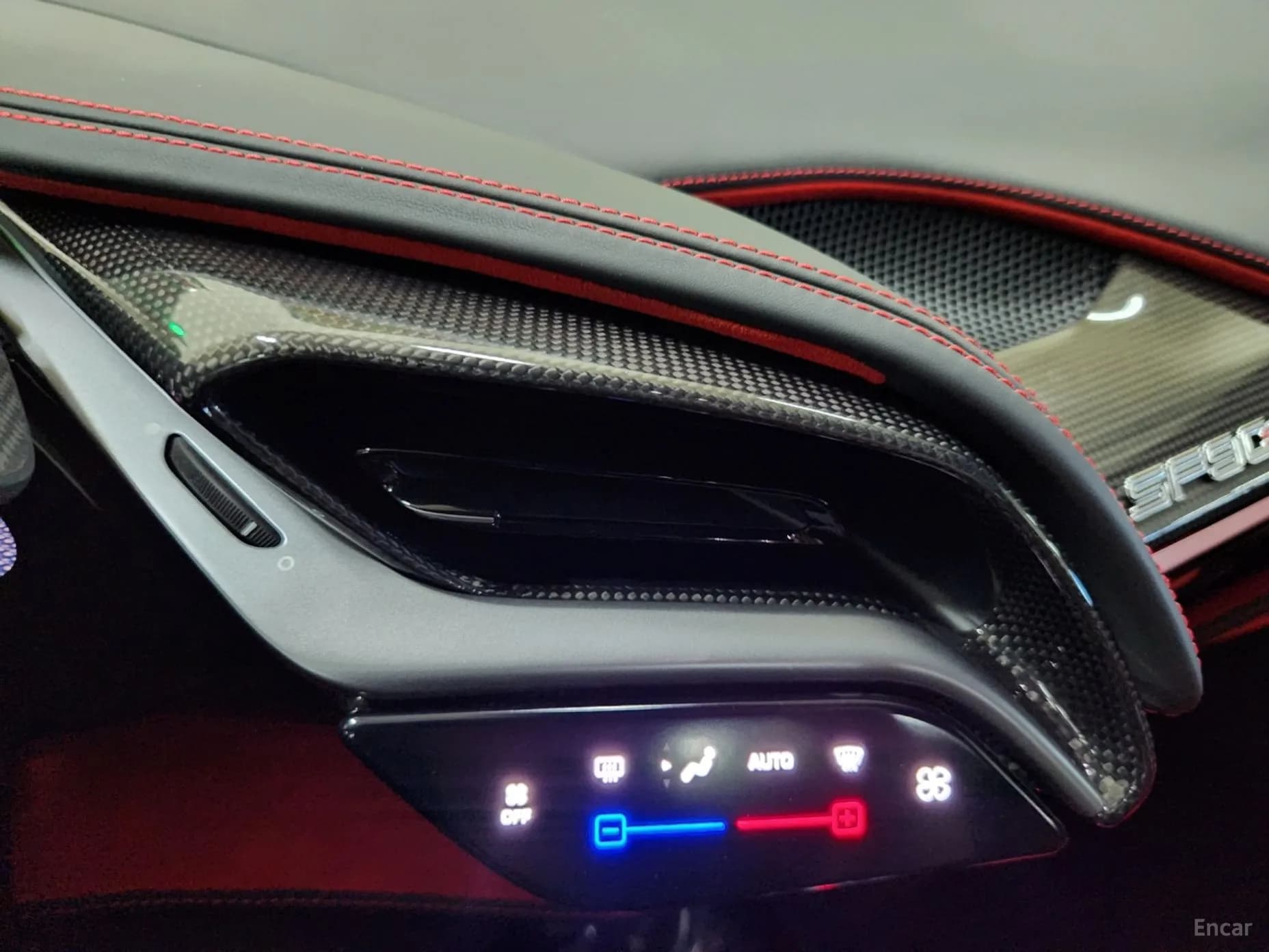 SF90 Spyder