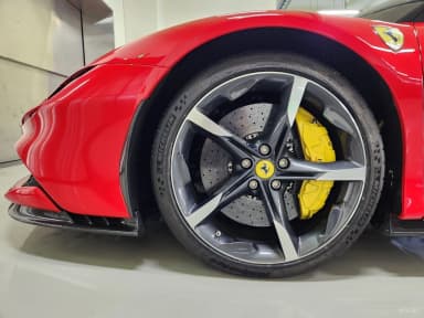 SF90 Spyder