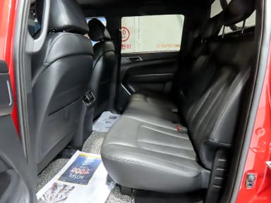 Rexton Sports Khan