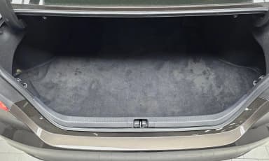 Camry (XV70)