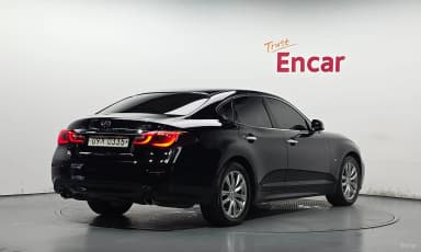 Q70