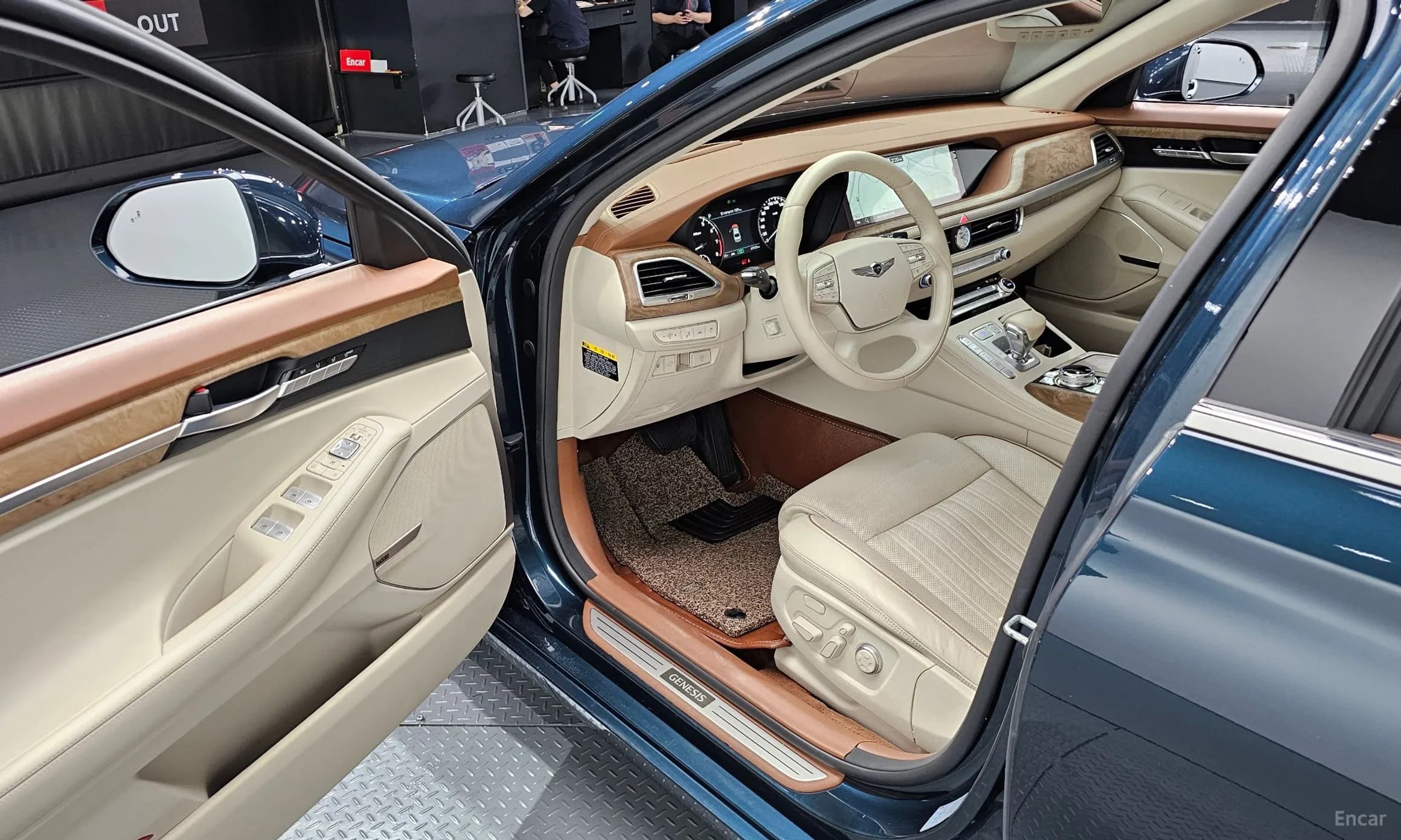 G90