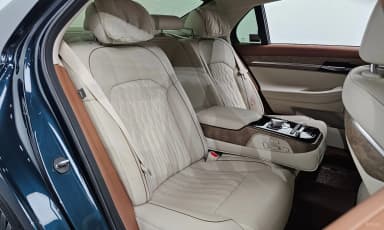 G90