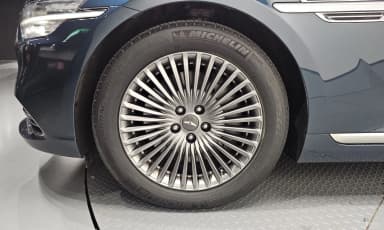 G90