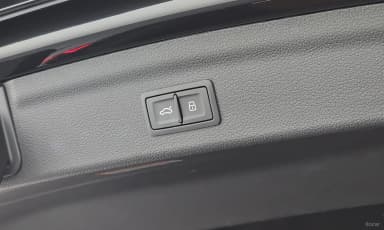 Q3 (F3)