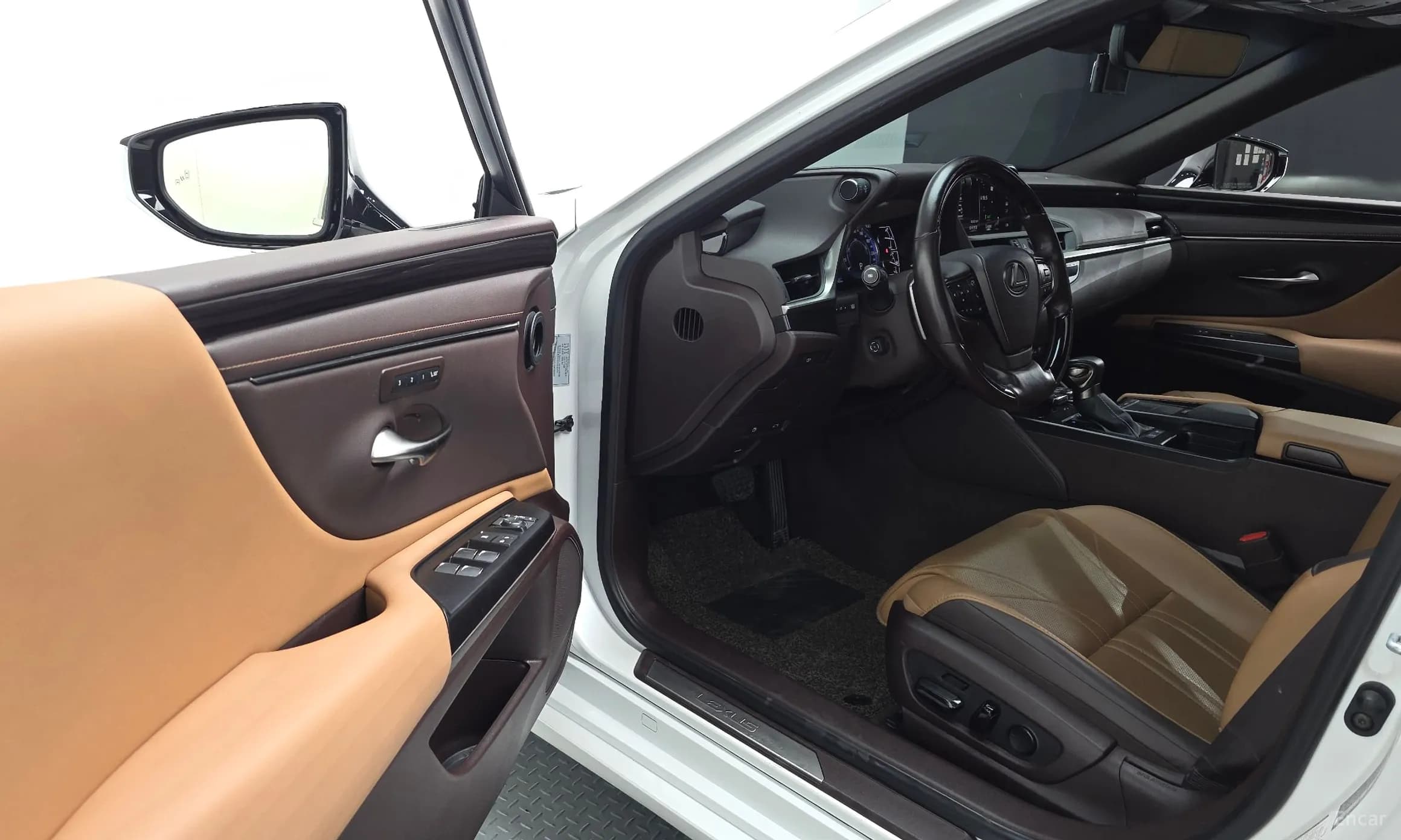 ES300h 7th Generation
