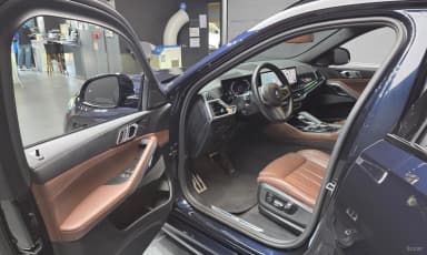 X6 (G06)