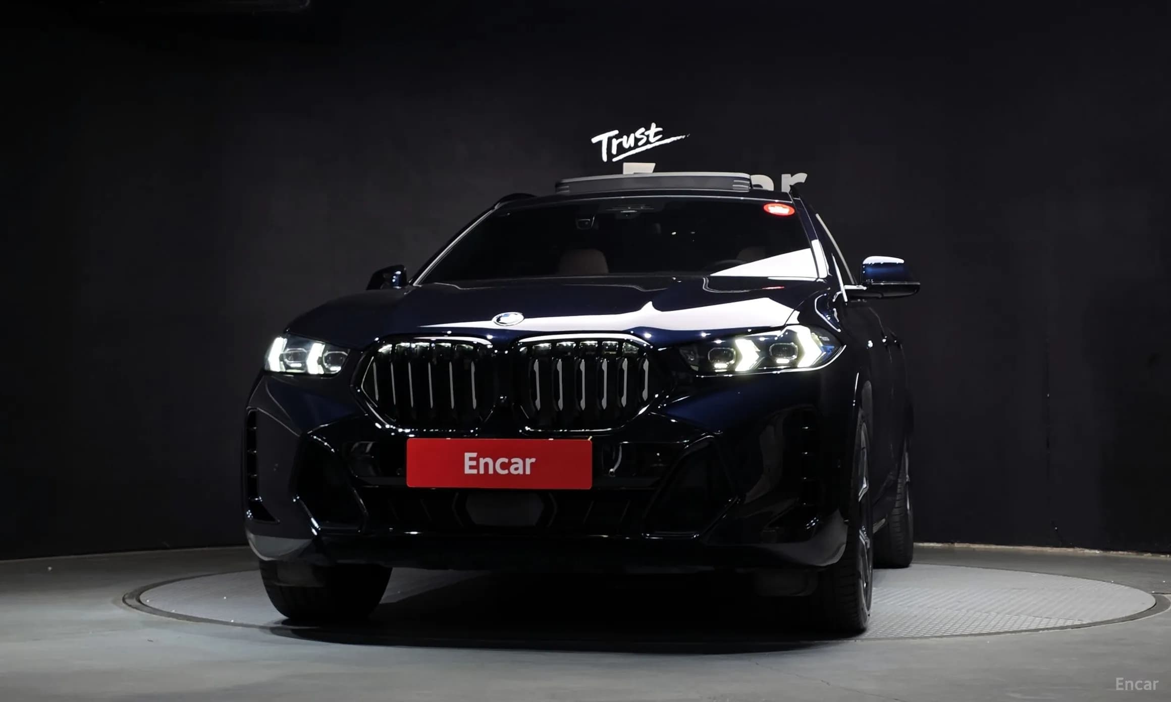 X6 (G06)
