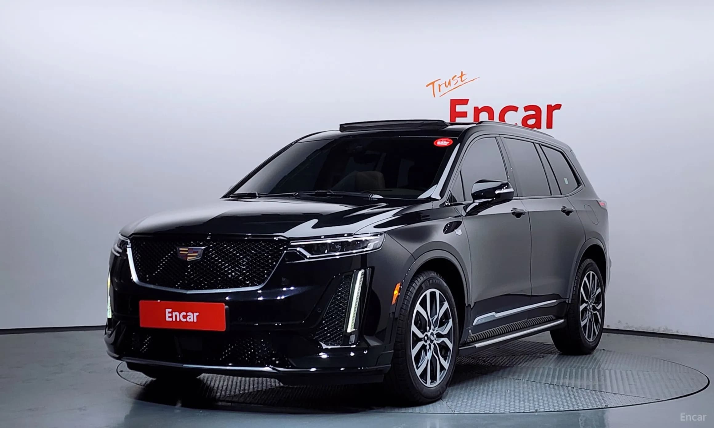 XT6