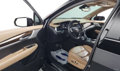 XT6