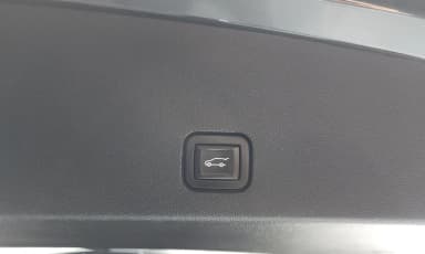 XT6