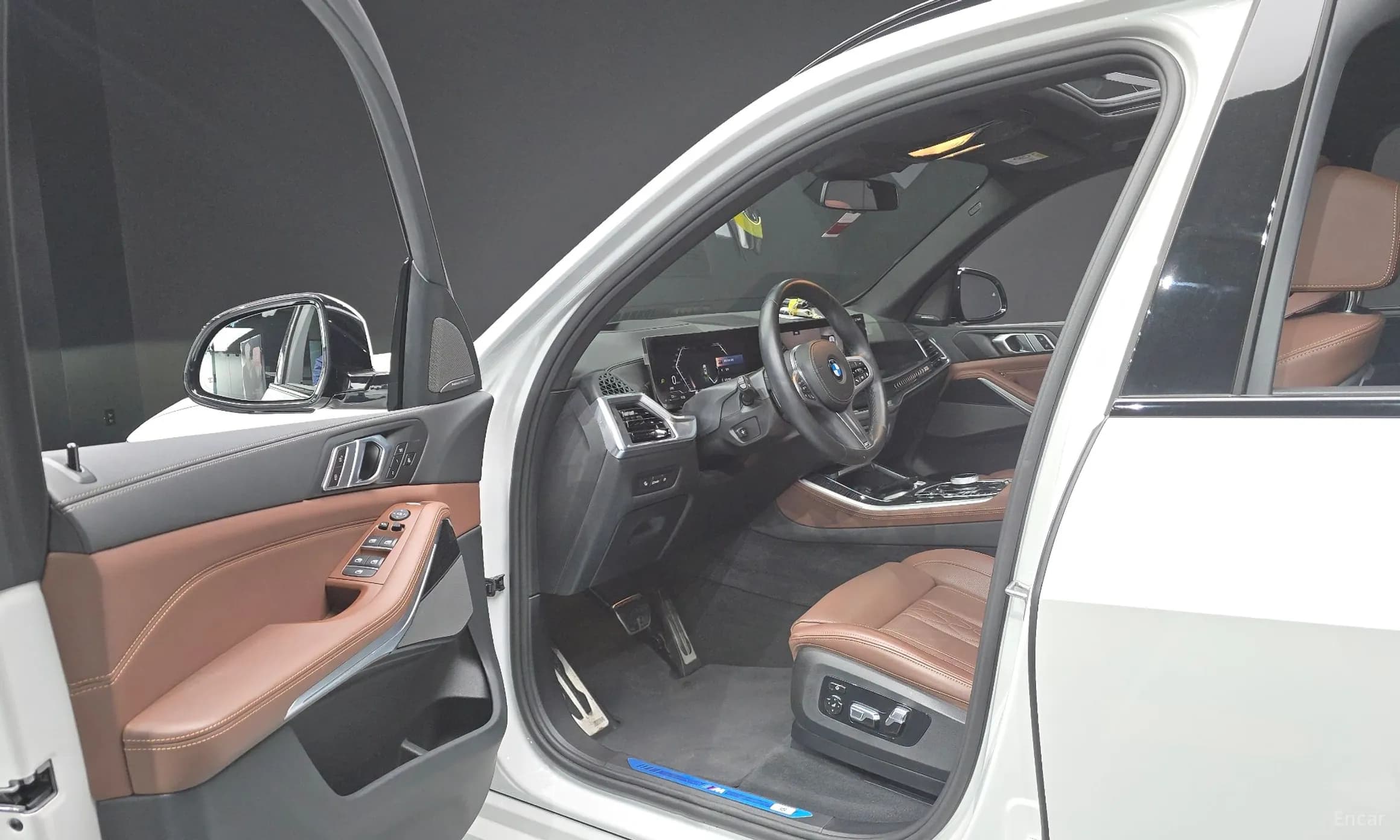 X5 (G05)
