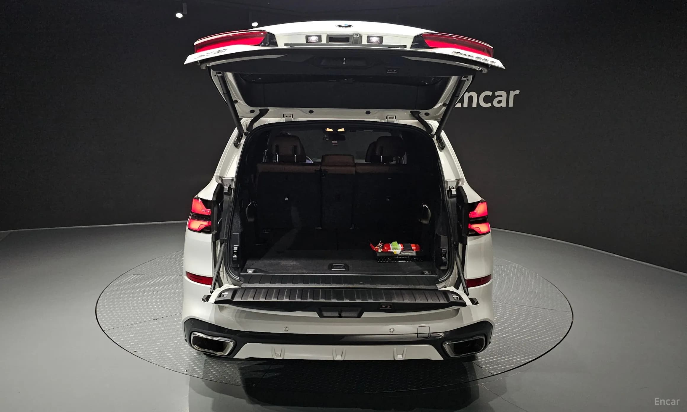 X5 (G05)