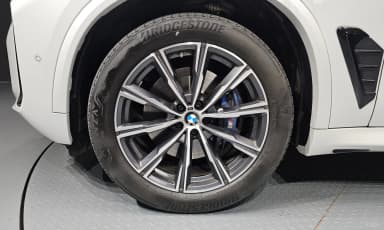 X5 (G05)