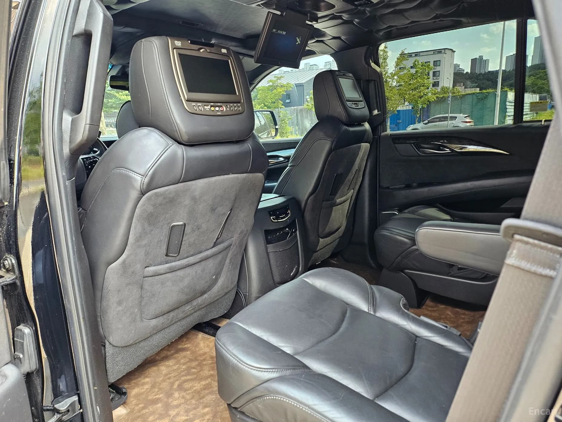Escalade