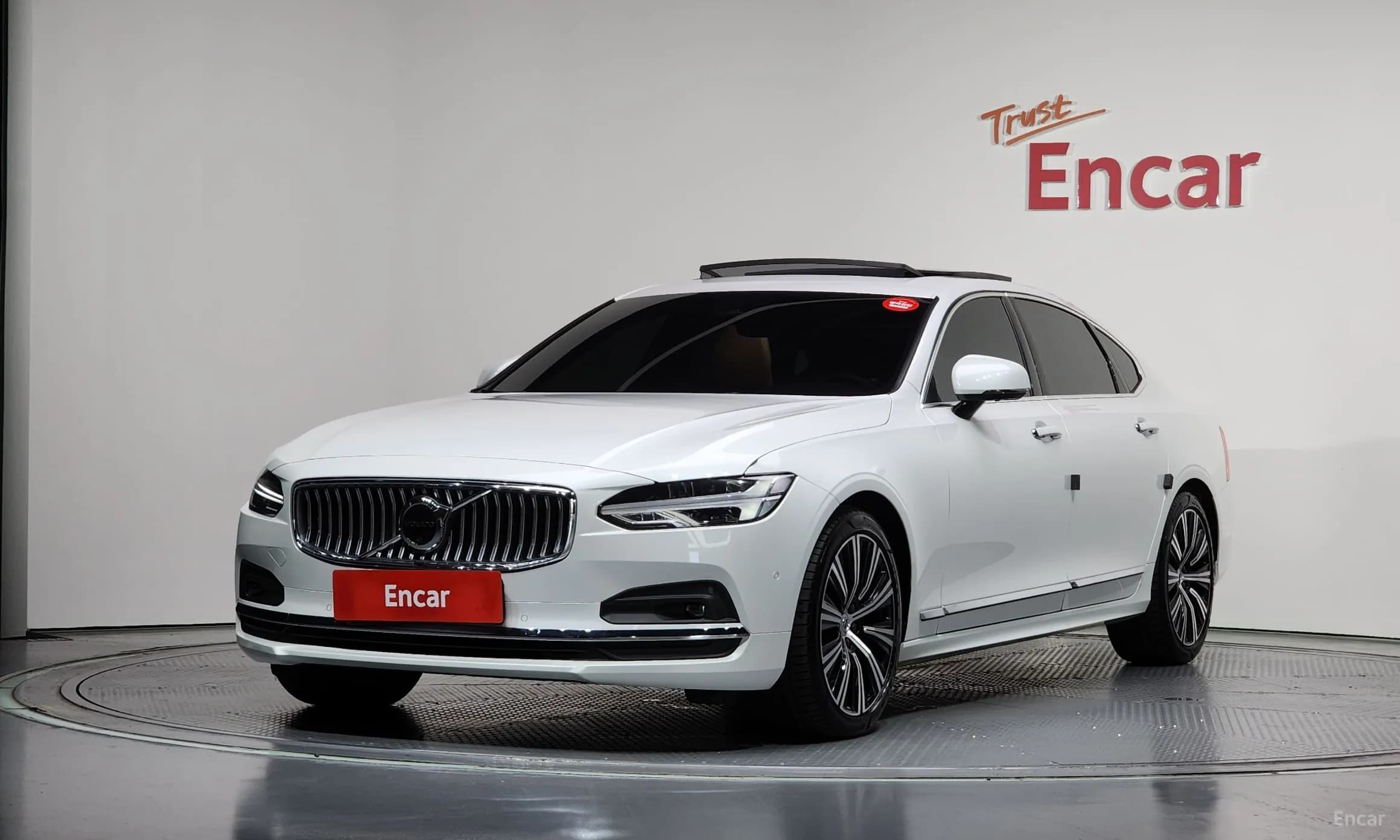 S90