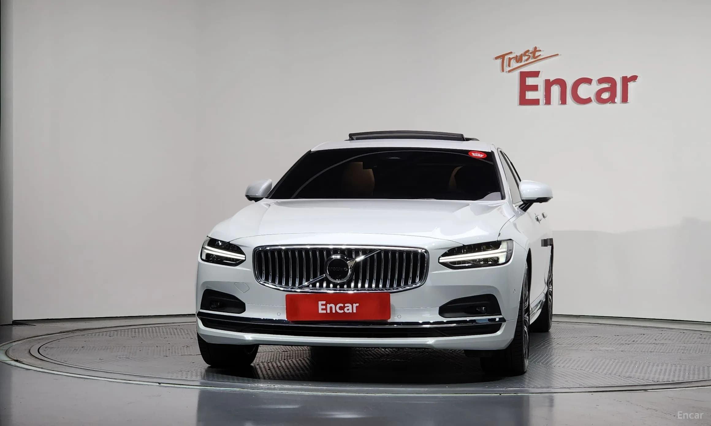 S90