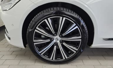 S90