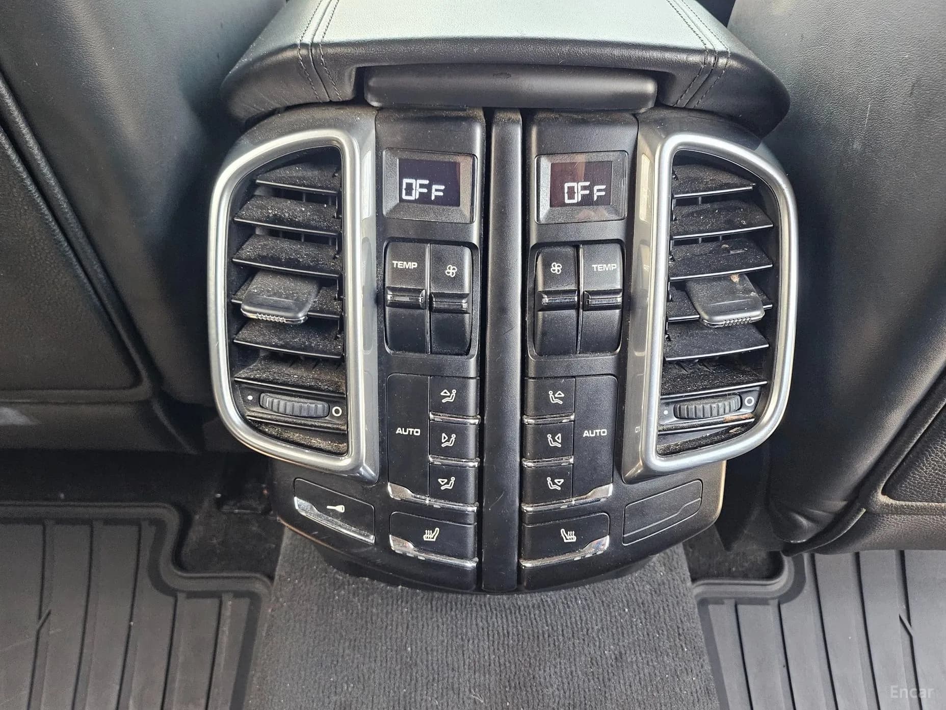 New Cayenne