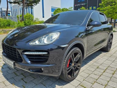 New Cayenne