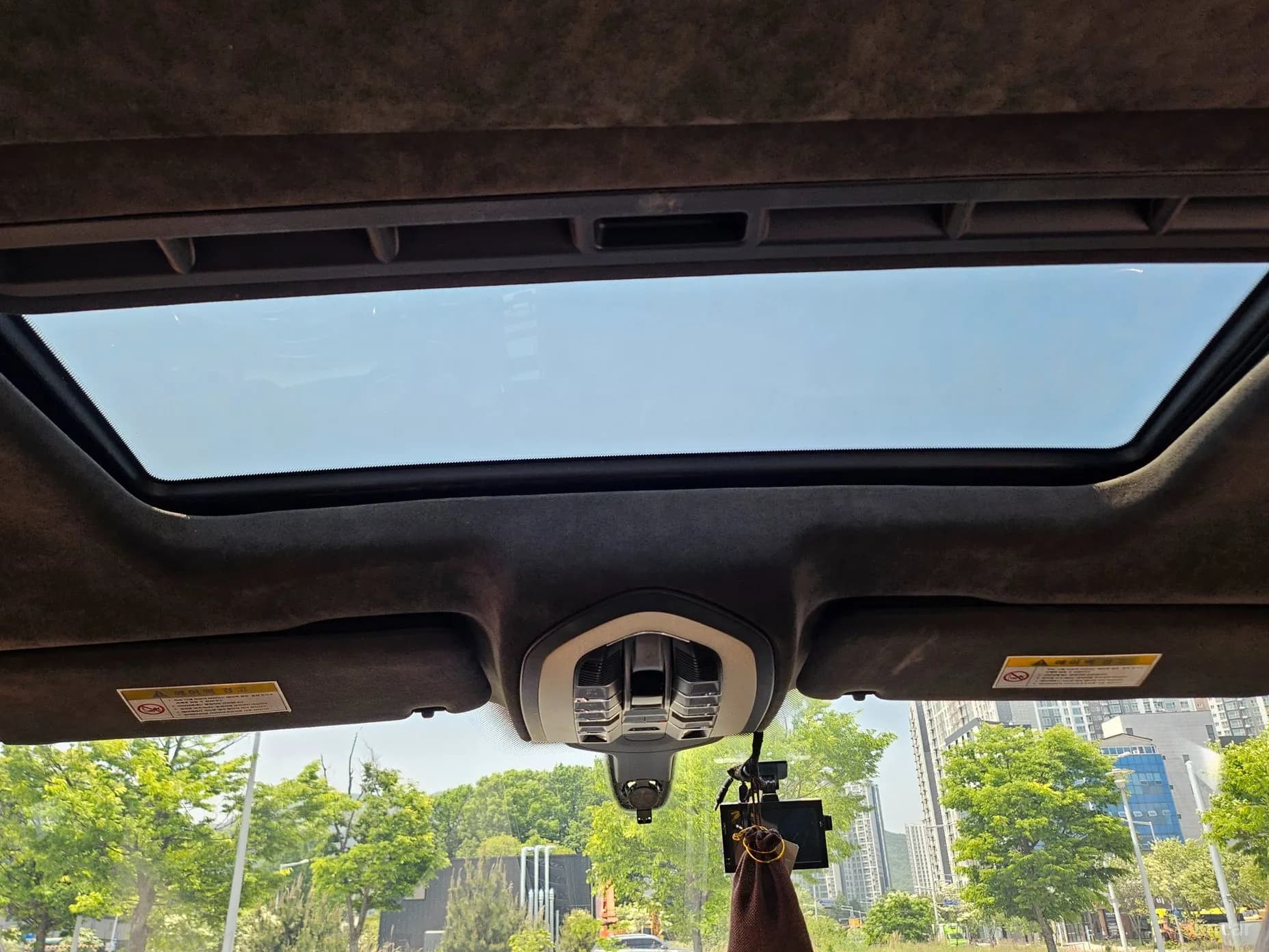 New Cayenne