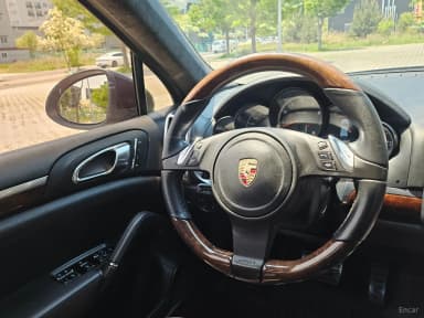 New Cayenne