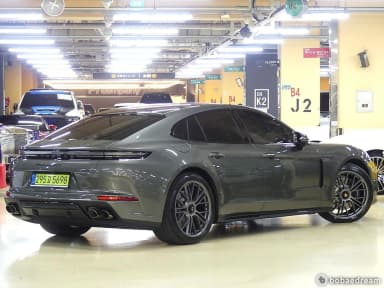 Panamera (976)