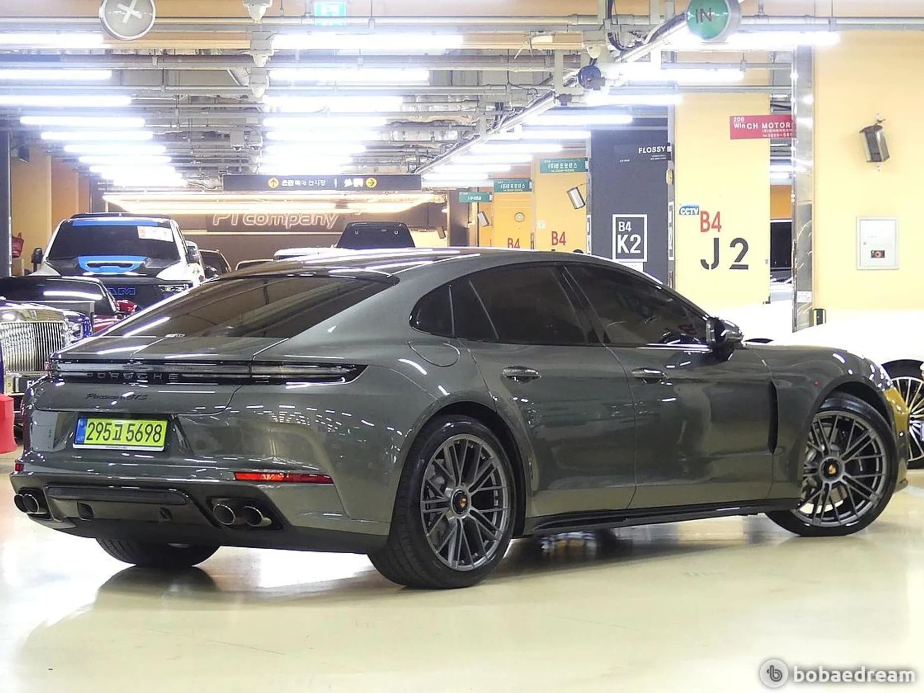 Panamera (976)