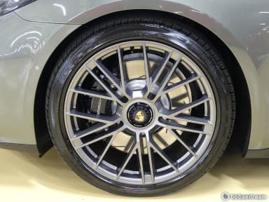 Panamera (976)