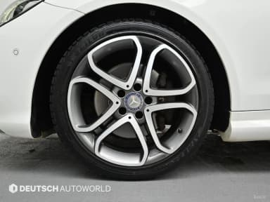 E-Class W212