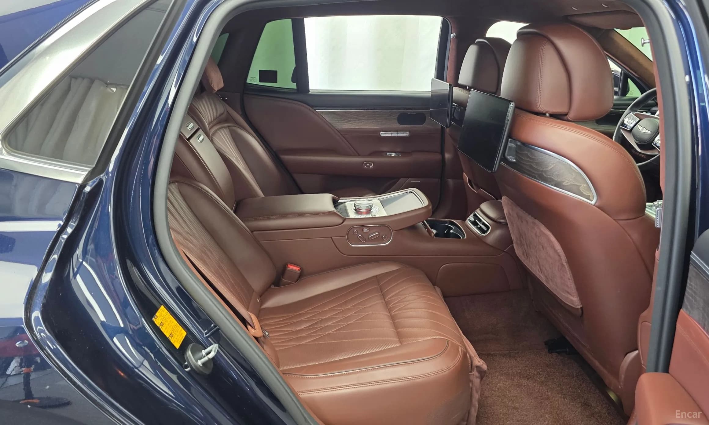 G90 (RS4)