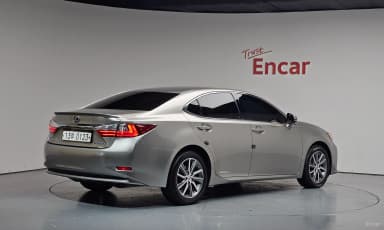 New ES300h