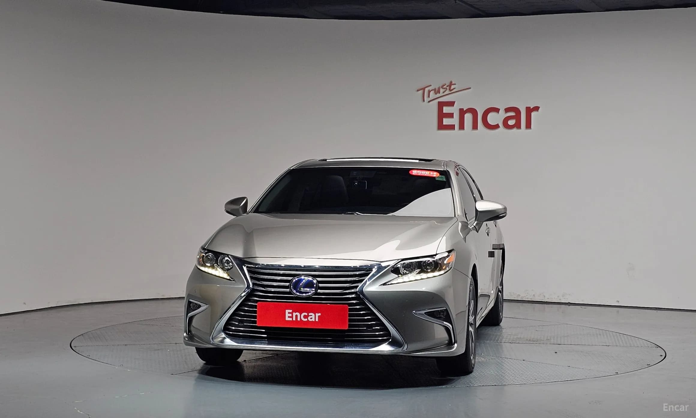New ES300h