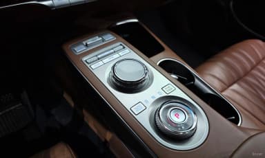 GV70