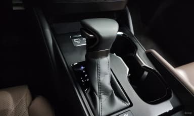 ES300h 7th Generation