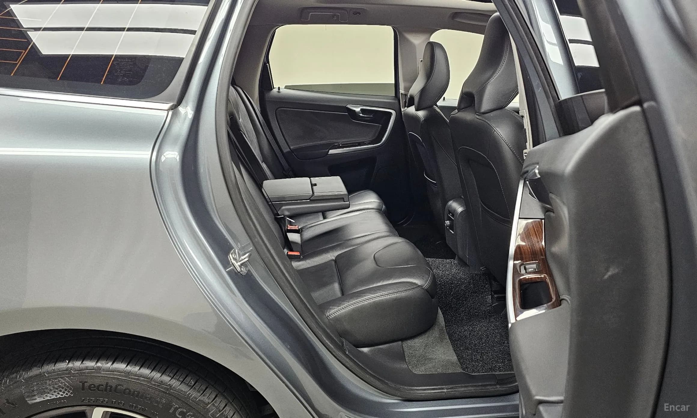 XC60